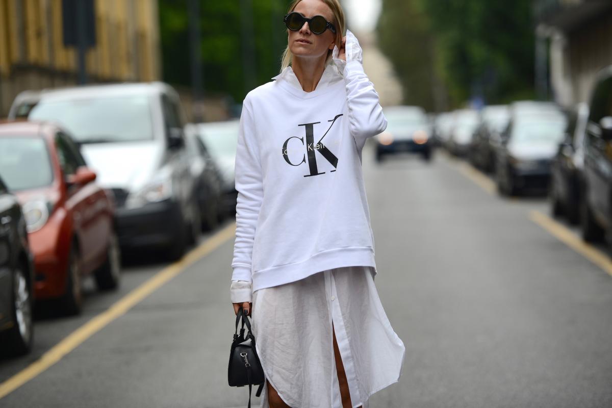 thestreetmuse_womenswear_fashion_streetstyle_photography_by_melaniegalea_in_milan_with_muse_celine-aagaard_in_calvin-klein_bag_shirt_sweater_top_celine_sunglasses_tr-mega-026470-20151028481103