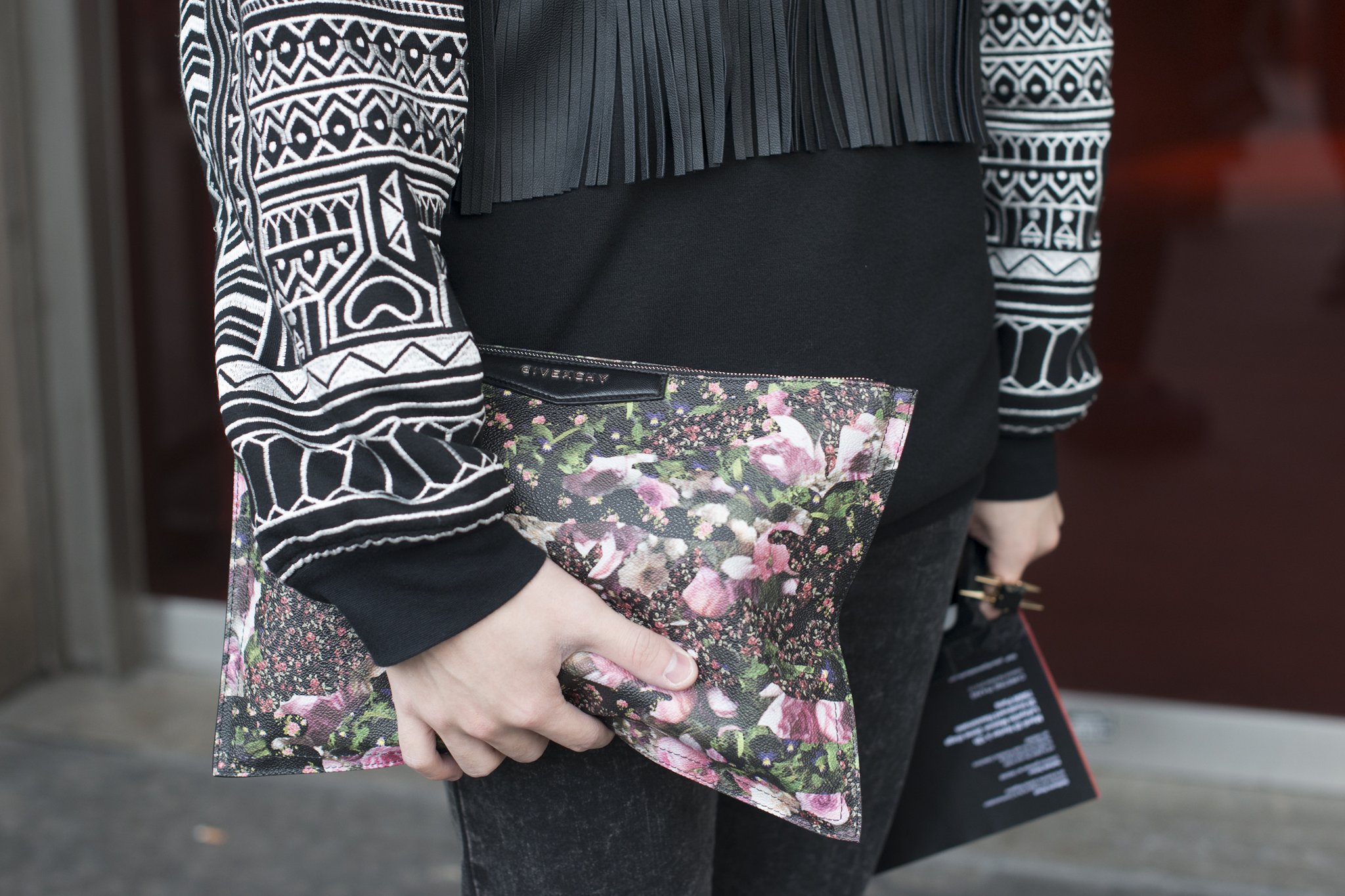 we-adore-florals-spring-ready-givenchy-clutch